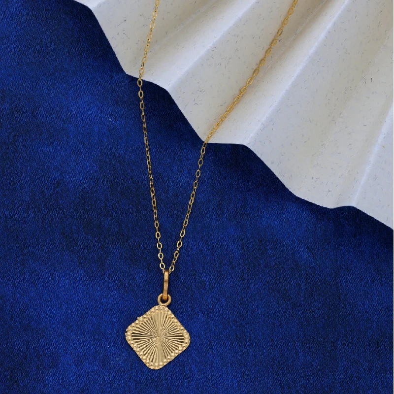 Personalized Family Necklace For Gifts-Gold Necklace (Chain Sun Rays Square Shaped Pendant) 21KT - FKJNKL21KM9577