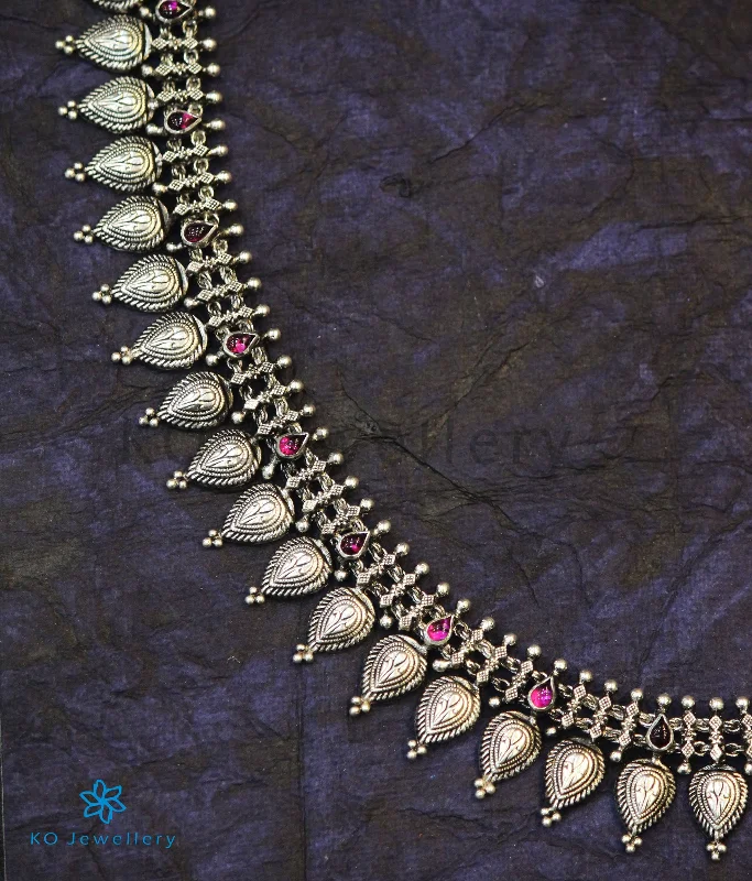 Elegant Beaded Necklace For Evening Parties-The Abhita Silver Kempu Necklace