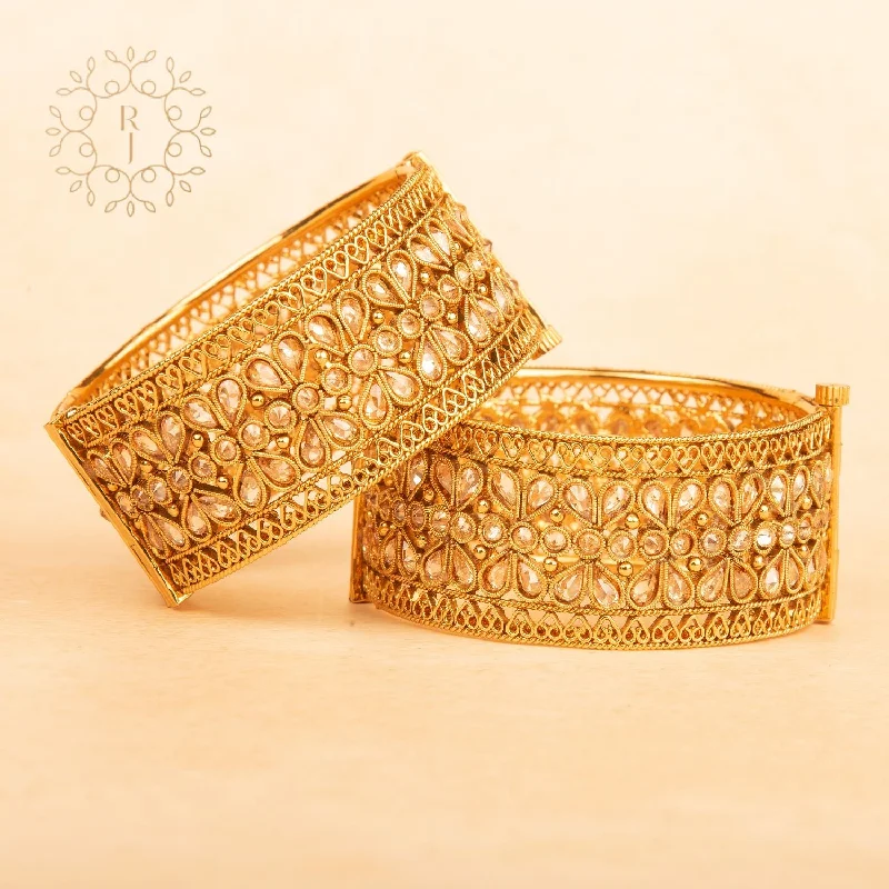 Trendy Custom Gold Bangles For Fashion Brides-Raddhi Jewels Designer Premium Quality Rajwadi Gold Plated Brass Openable Kada/Bangles Set