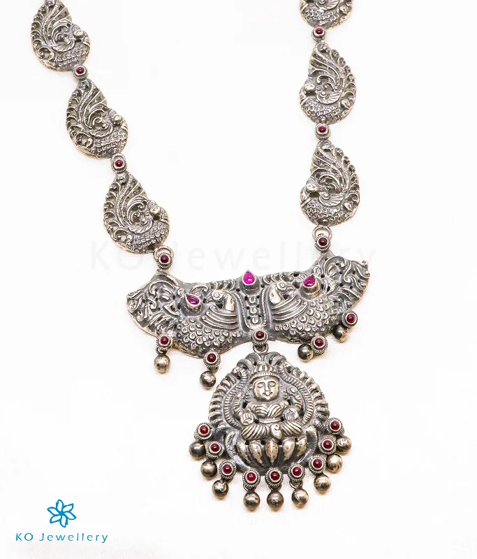 Simple Chain Necklace For Fashionable Look-The Anisha Silver Lakshmi Nakkasi Necklace (Oxidised)