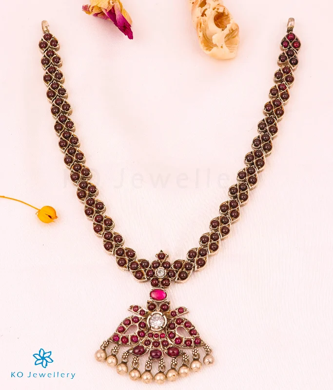 Simple Crystal Pendant Necklace For Weddings-The Anulasya Silver Addige Necklace (Red)