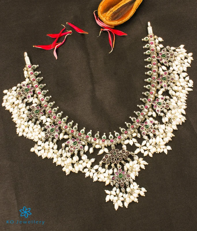 Luxury Crystal Necklace For Wedding Day-The Barha Silver Guttapusalu Necklace (Oxidised/Short)