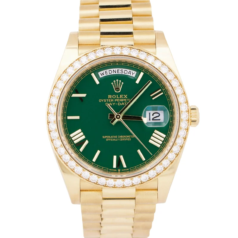 Watches With Interchangeable Straps-2022 PAPERS Rolex Day-Date 40mm GREEN ROMAN DIAMOND 18K Gold 228348 RBR BOX