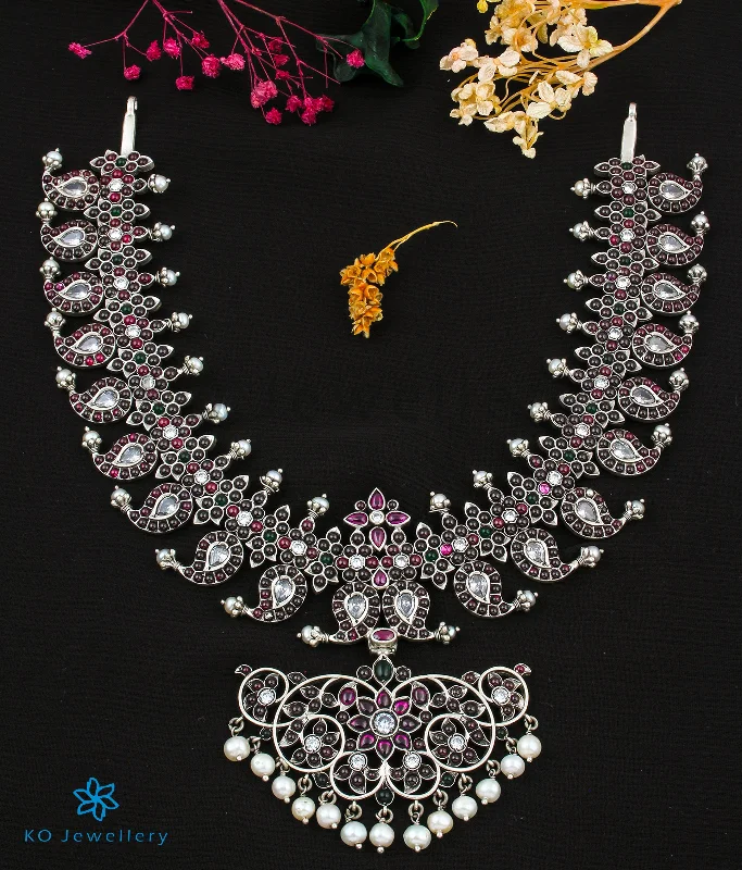 Handcrafted Crystal Necklace For Weddings-The Hritvi Silver Mangamalai Necklace