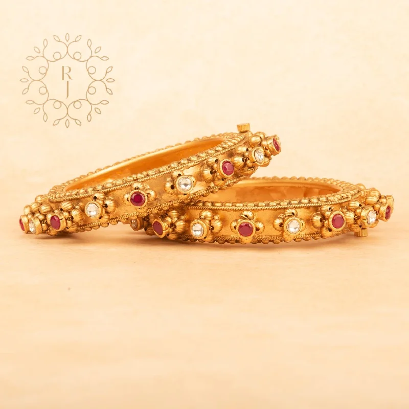 Custom Rose Gold Bangles For Wedding Gifts-Raddhi Jewels Designer Premium Quality Rajwadi Gold Plated Brass Openable Kada/Bangles Set