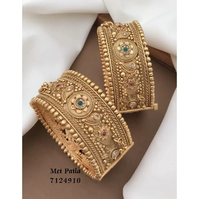 Simple Custom Wedding Bangles For Fashion Bridesmaids-Akruti Collection Gold Plated Bangles Set