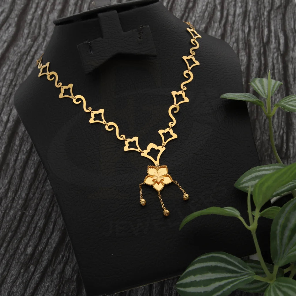 Elegant Gold Chain Necklace For Special Occasions-Gold Flower Shaped Necklace 21KT - FKJNKL21K7739